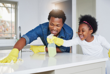 Feeling the spring-cleaning itch? Tidy up your home with these tips!